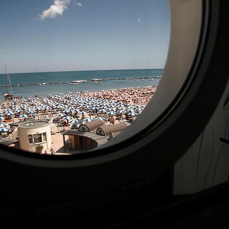 Hotel Splendid Mare Cattolica Exterior foto